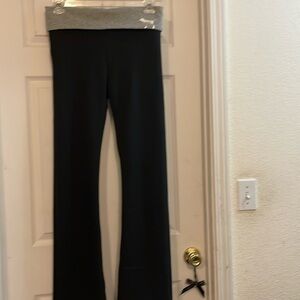 NWT. Such cute pants. Perfect for working out or just relaxing.